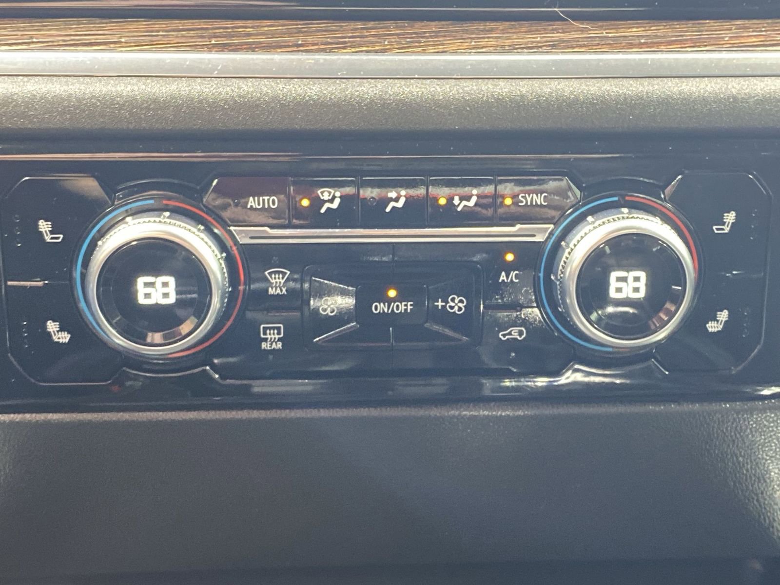 Used 2023 GMC Sierra 1500 Elevation w/ X31 Off-Road Package image 19