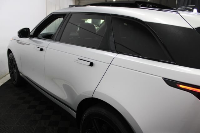 Used 2020 Land Rover Range Rover Velar S AWD/4WD image 9