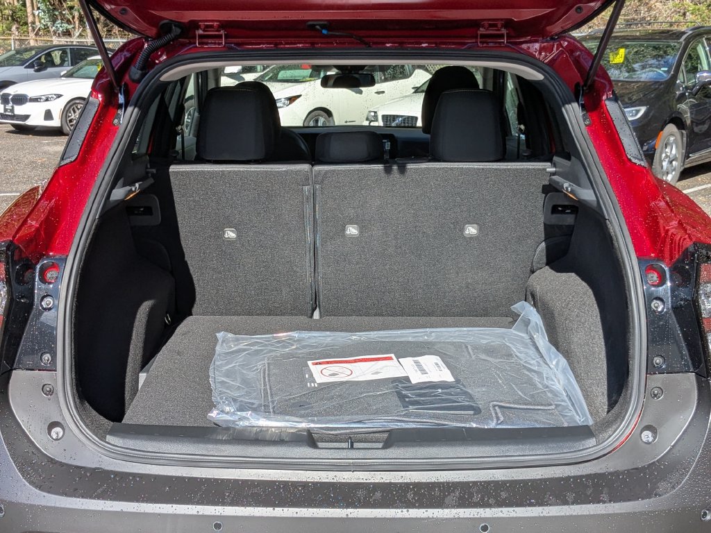 New 2026 Nissan Kicks SV w/ Cold Weather Package FWD image 25