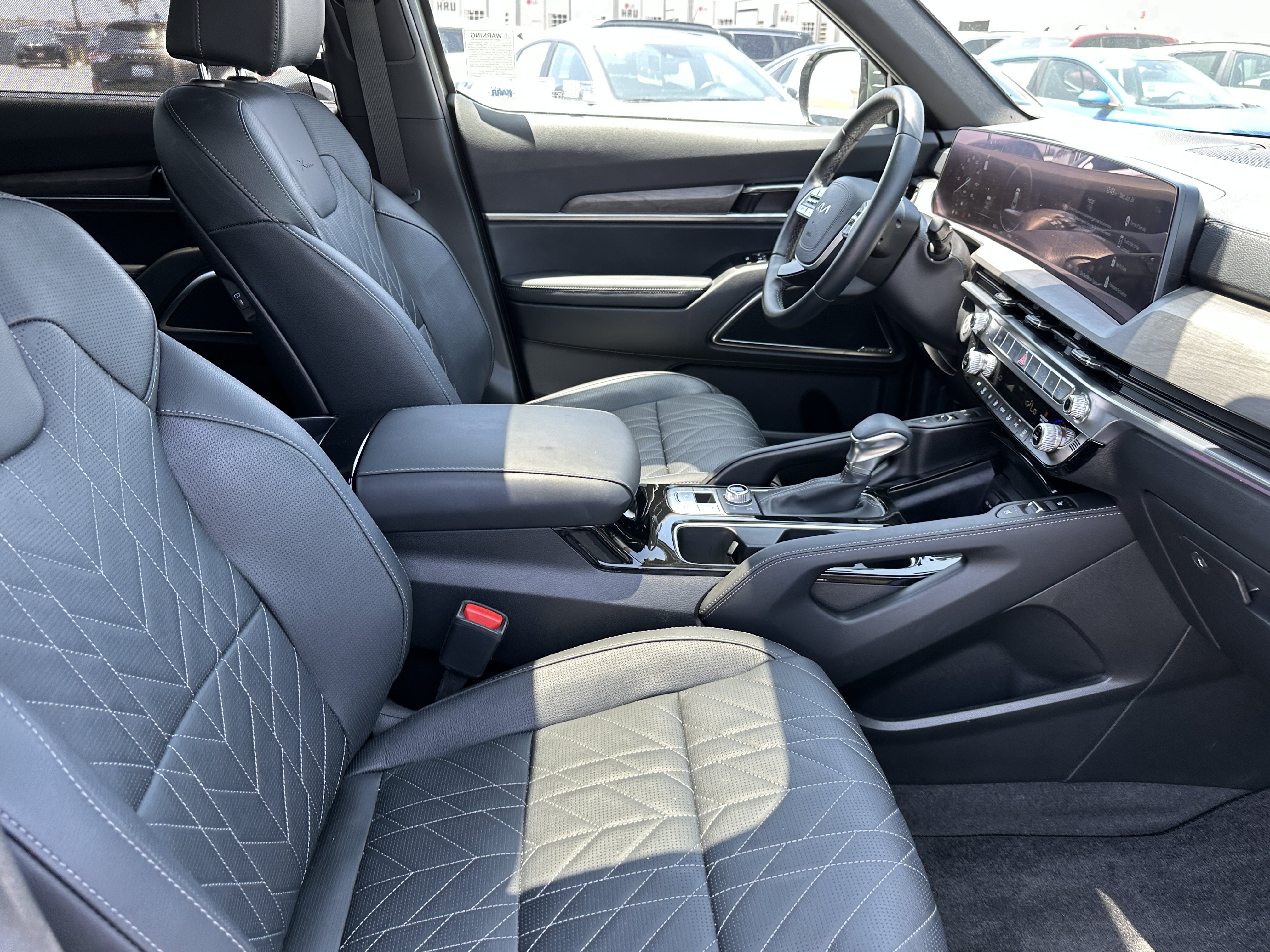 Certified 2025 Kia Telluride SX X-Line AWD/4WD image 16