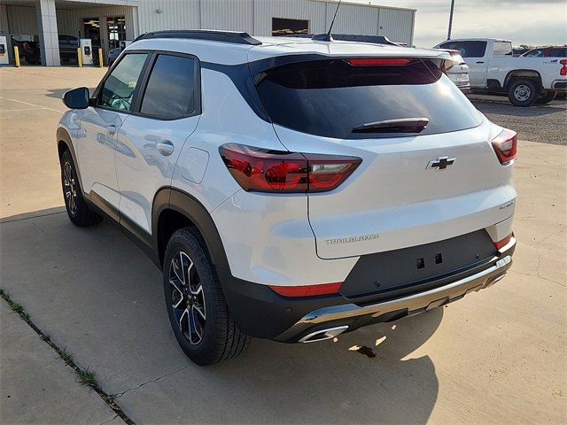 New 2026 Chevrolet TrailBlazer ACTIV w/ Driver Confidence Package image 3