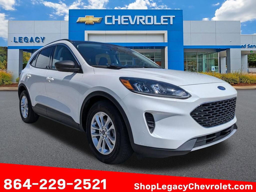 Used 2022 Ford Escape SE w/ Convenience Package image 1