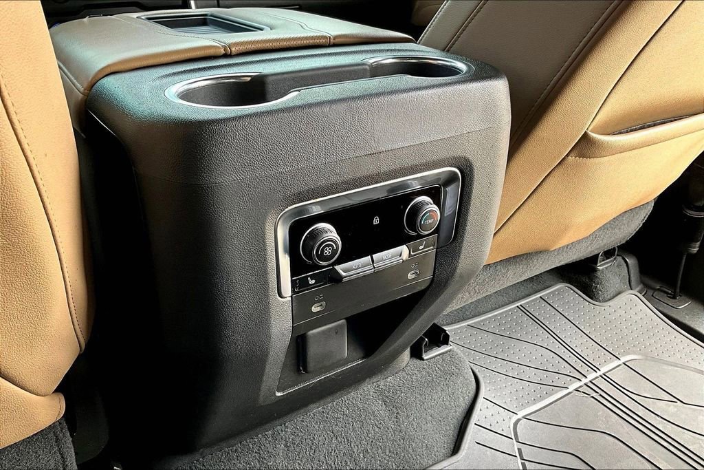 Used 2021 Chevrolet Tahoe Premier image 10