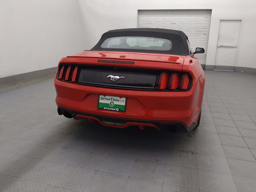 Used 2017 Ford Mustang Premium image 7