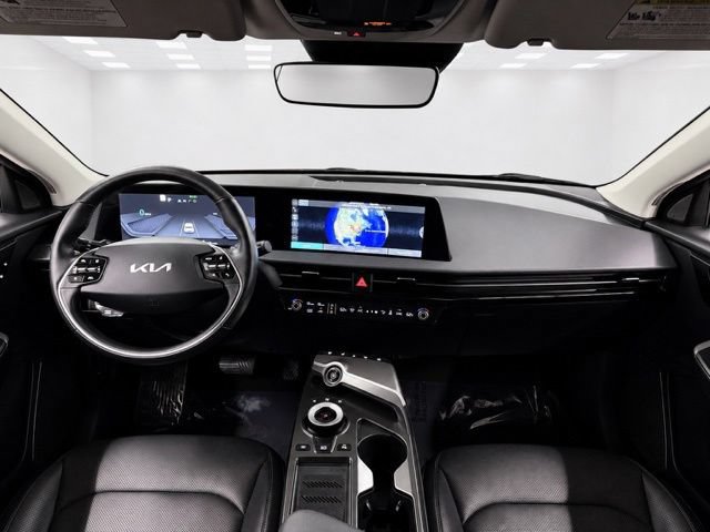 Used 2024 Kia EV6 Wind w/ Wind Technology Package AWD/4WD image 18