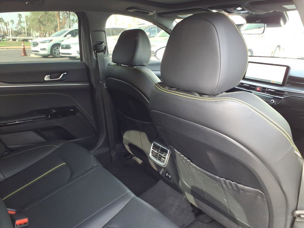 Used 2025 Kia K5 GT image 13