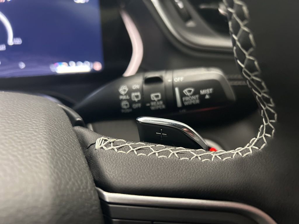 New 2025 Jeep Grand Cherokee Altitude image 34