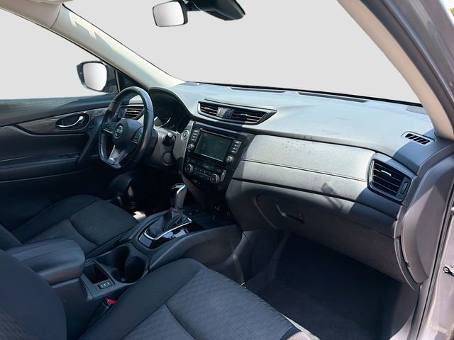 Used 2019 Nissan Rogue SV w/ Premium Package FWD image 14