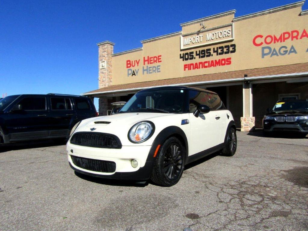 Used 2010 MINI Cooper S FWD image 2