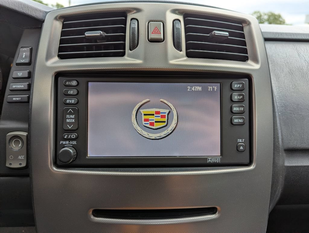 Used 2004 Cadillac XLR RWD image 24