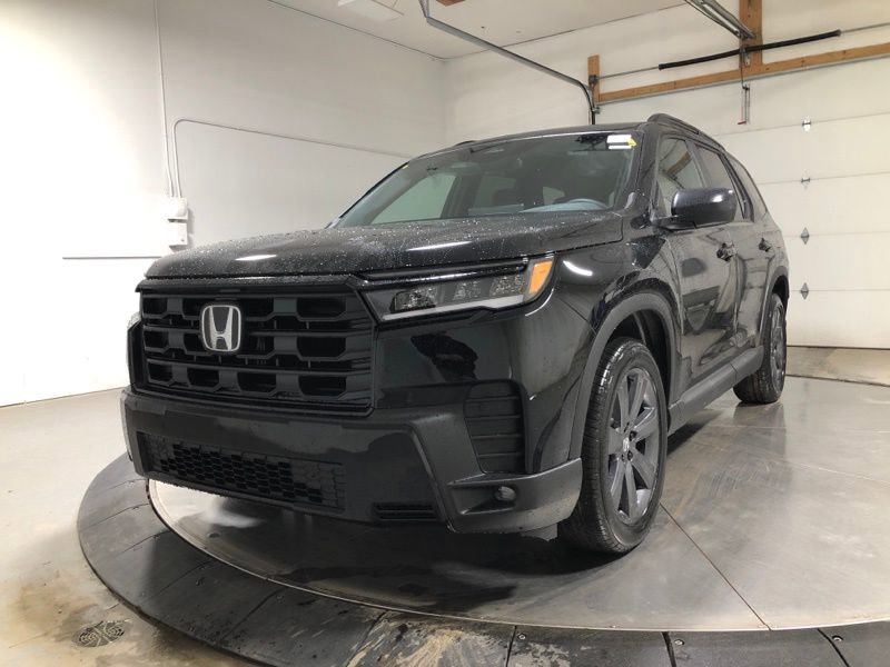 New 2026 Honda Pilot Sport image 3