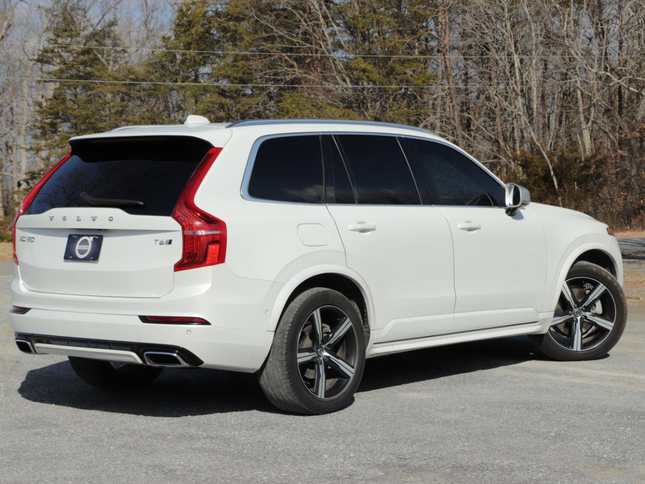 Used 2019 Volvo XC90 T6 R-Design w/ Advanced Package AWD/4WD image 4