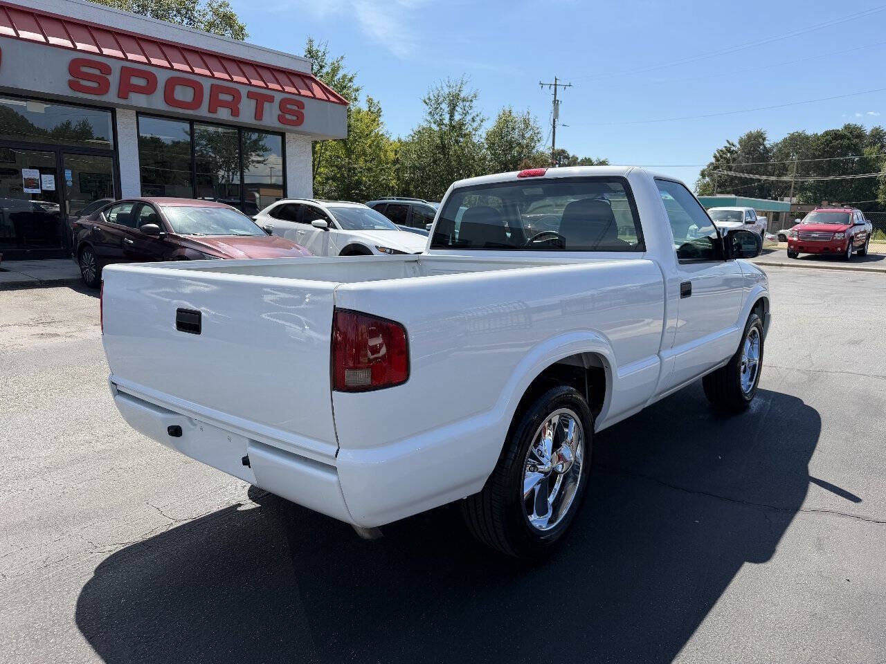 Used 2003 GMC Sonoma SL w/ Convenience Package RWD image 5