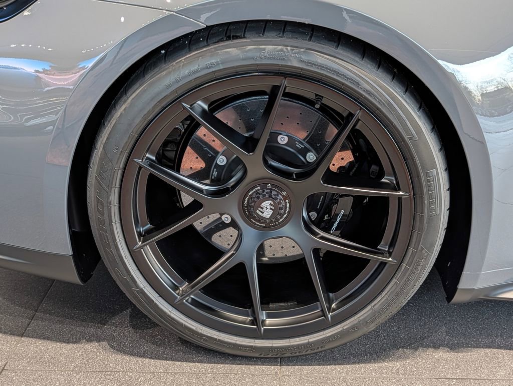 New 2026 Porsche 911 GT3 image 14