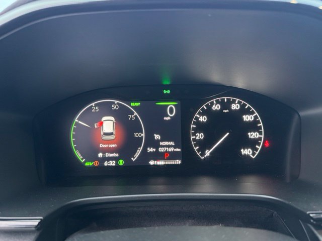 Used 2025 Honda CR-V Sport image 17