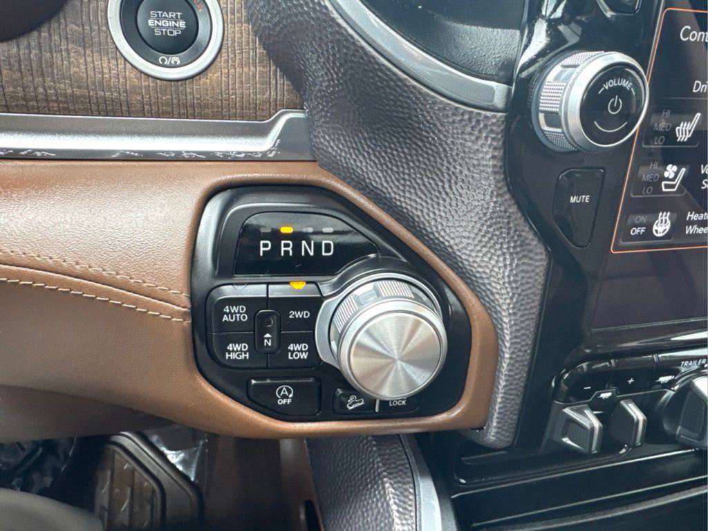 Used 2021 RAM 1500 Limited AWD/4WD image 15