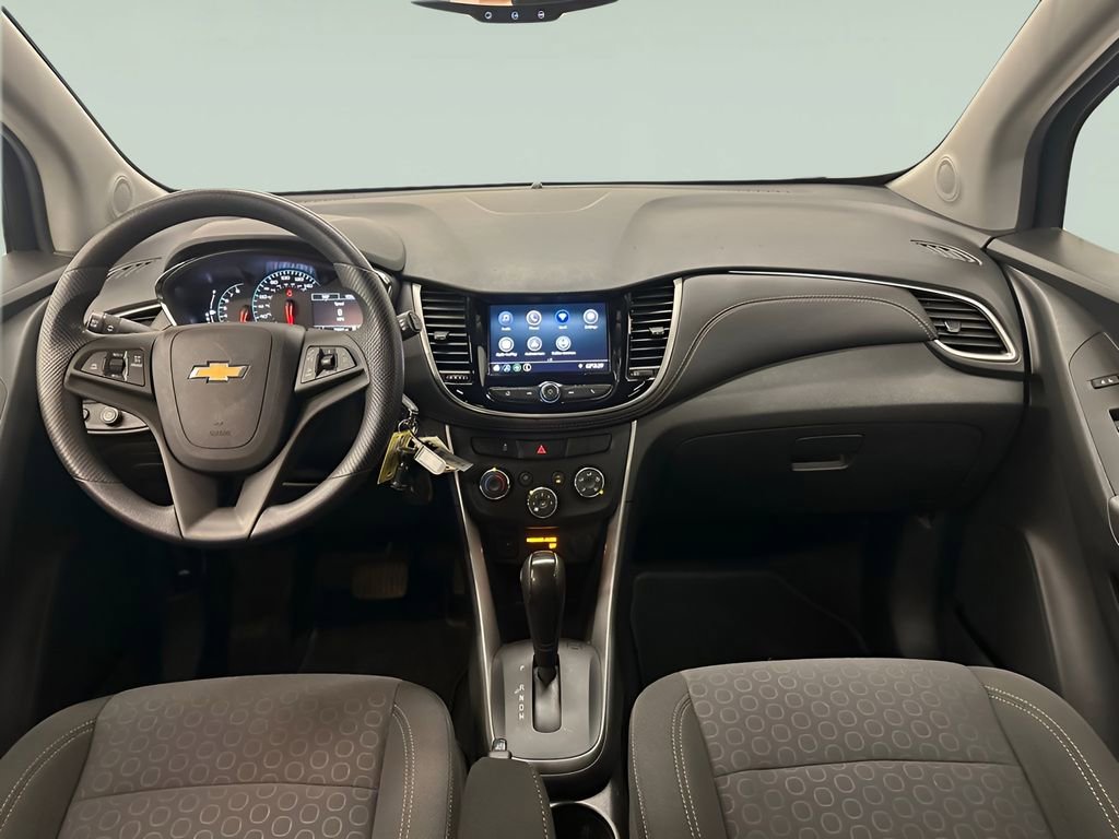 Certified 2022 Chevrolet Trax LS w/ Tint and Cruise Package image 26