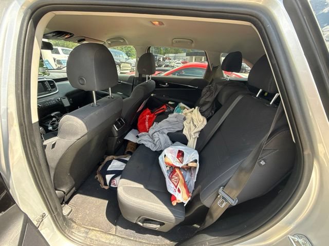 Used 2019 Kia Sorento L FWD image 35