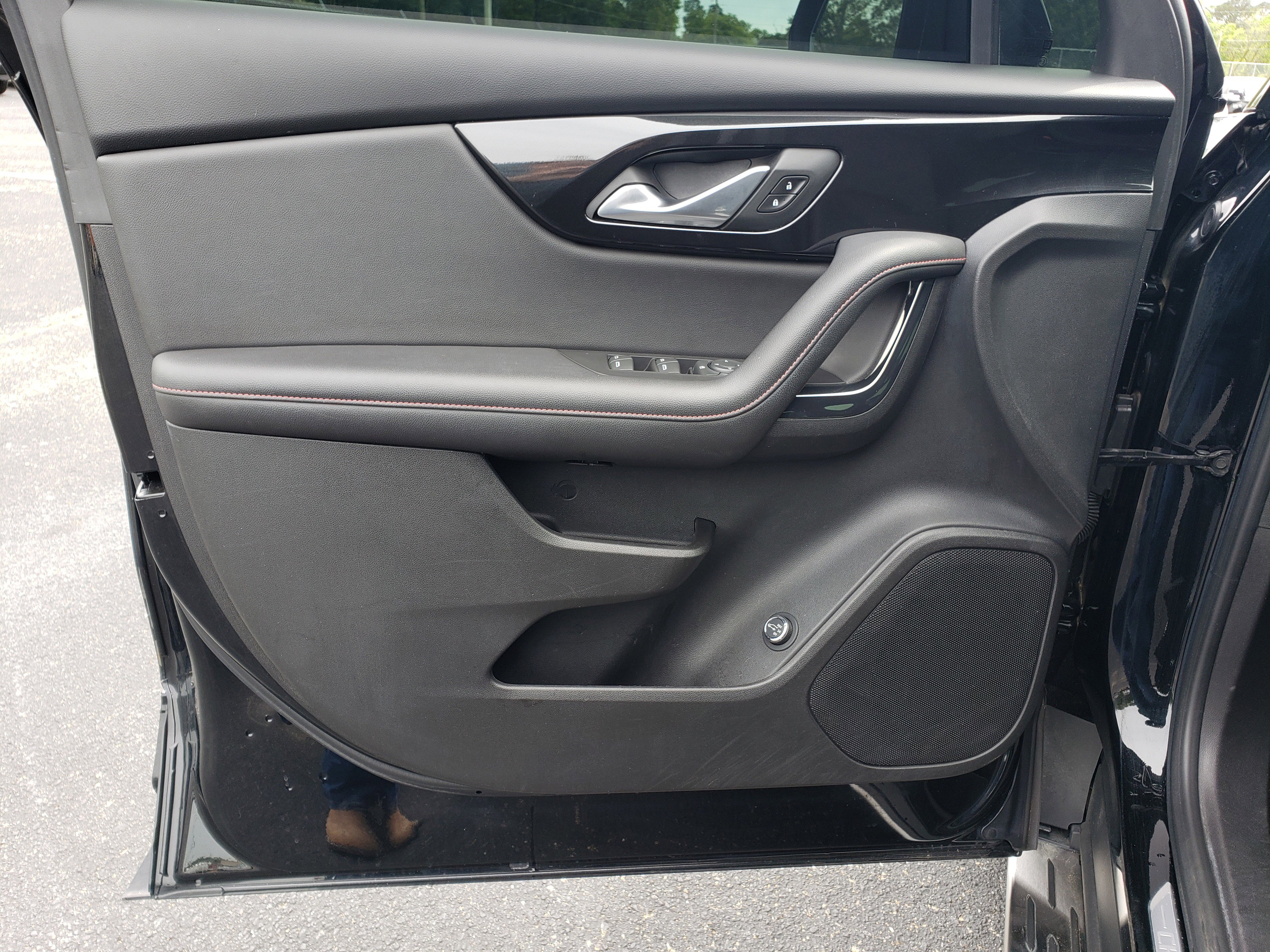 Used 2022 Chevrolet Blazer RS image 12