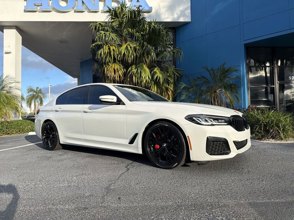 Used 2023 BMW 530i 530i w/ M Sport Package image 18