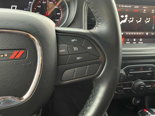 Used 2023 Dodge Charger SXT RWD image 9