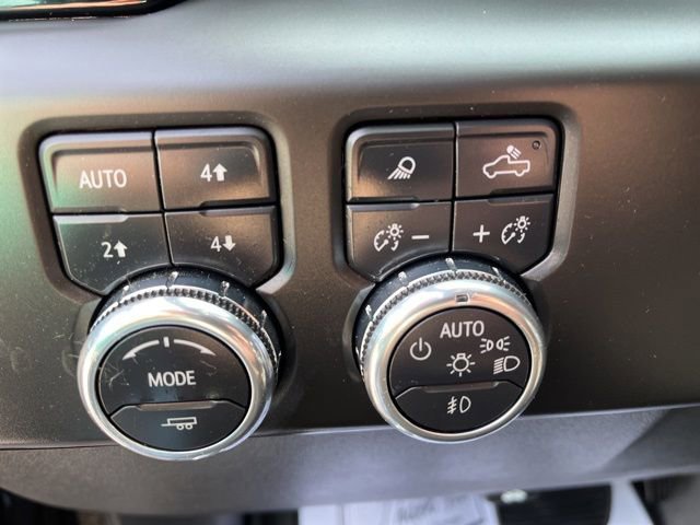 Used 2025 GMC Sierra 1500 AT4 AWD/4WD image 29