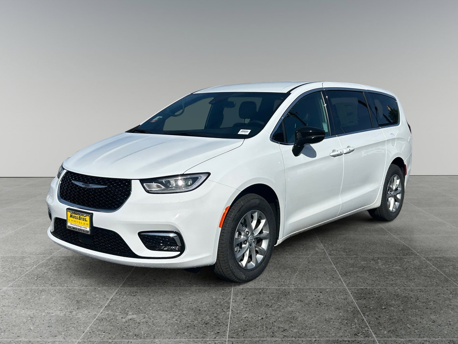 New 2026 Chrysler Pacifica Select