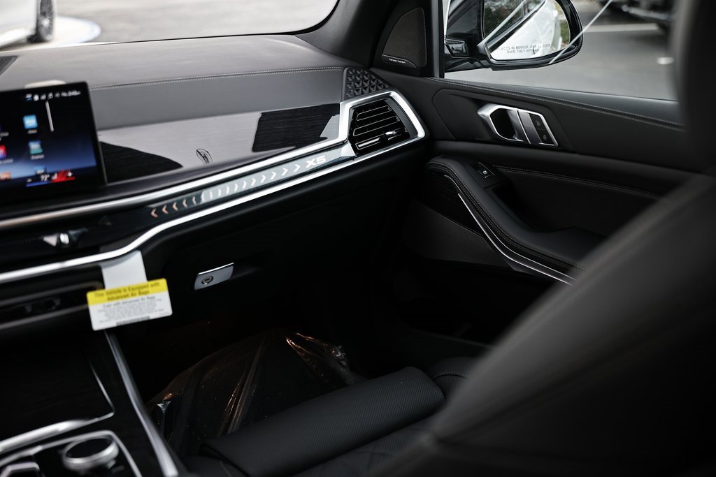 New 2026 BMW X5 xDrive40i w/ M Sport Package image 29