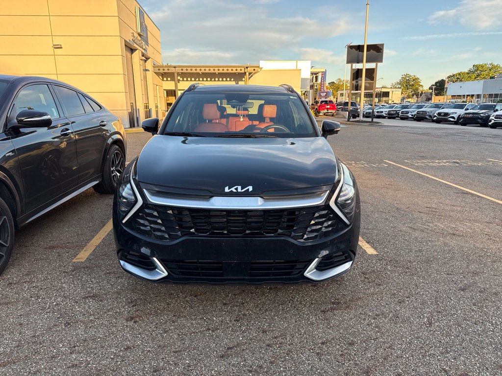 Used 2023 Kia Sportage SX FWD image 2