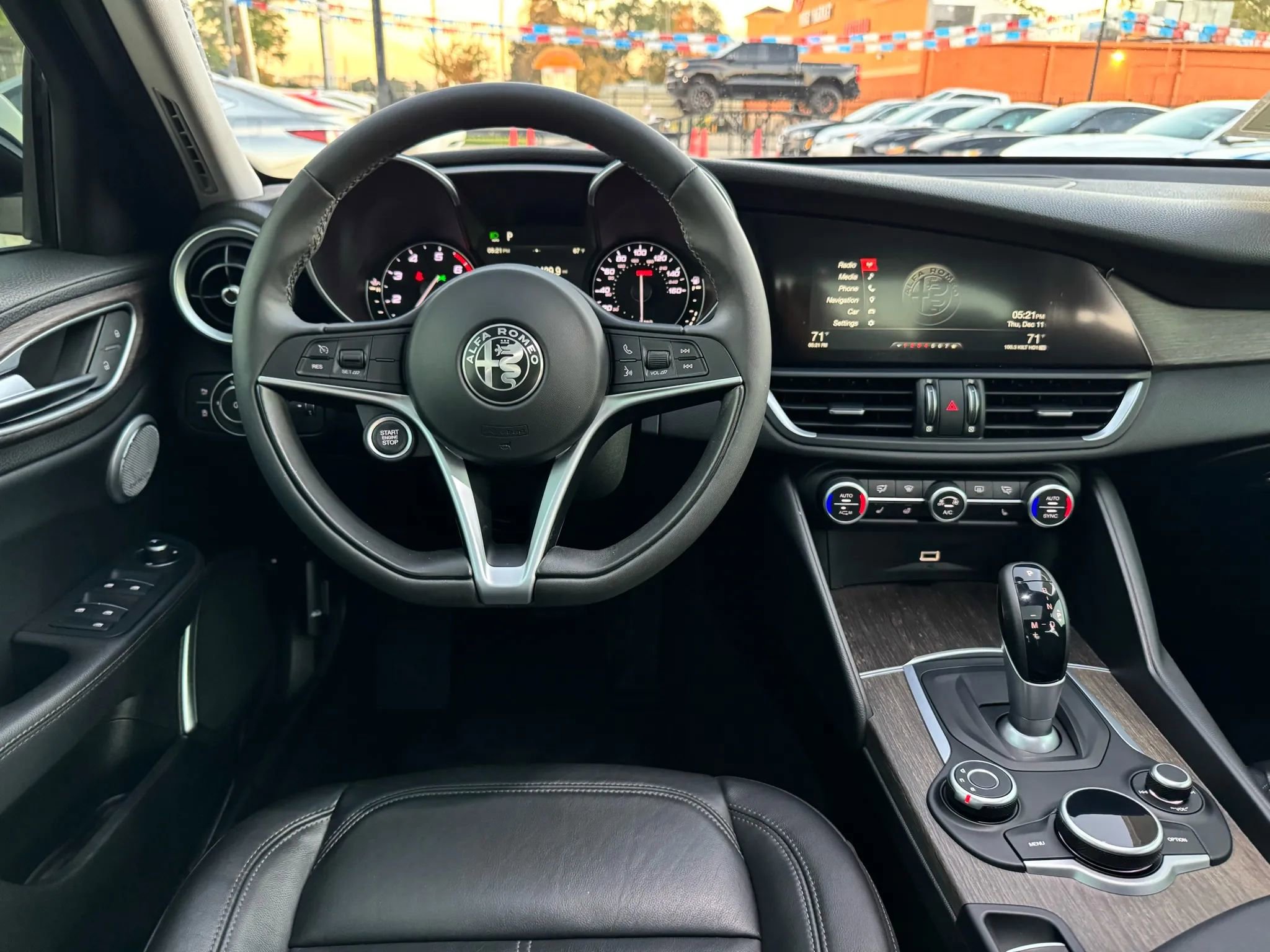 Used 2018 Alfa Romeo Giulia Ti image 30