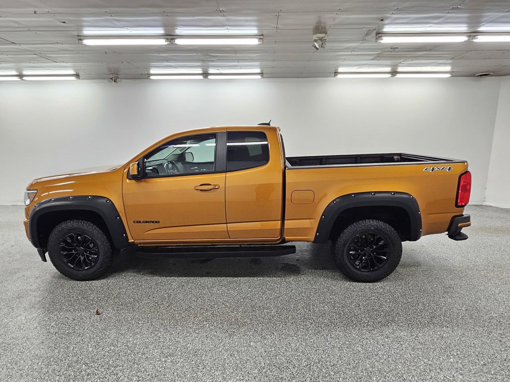 Used 2017 Chevrolet Colorado LT w/ LT Convenience Package AWD/4WD image 9