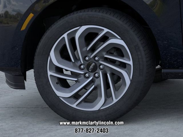 New 2026 Lincoln Navigator Reserve AWD/4WD image 19