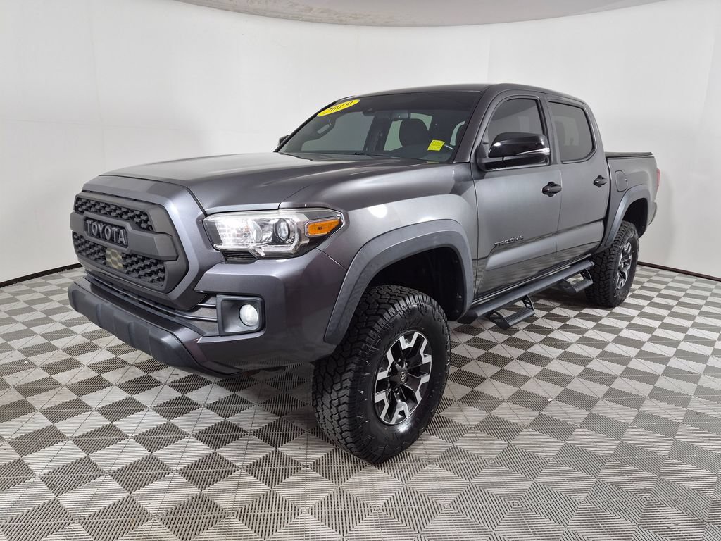 Used 2019 Toyota Tacoma TRD Off-Road AWD/4WD image 7