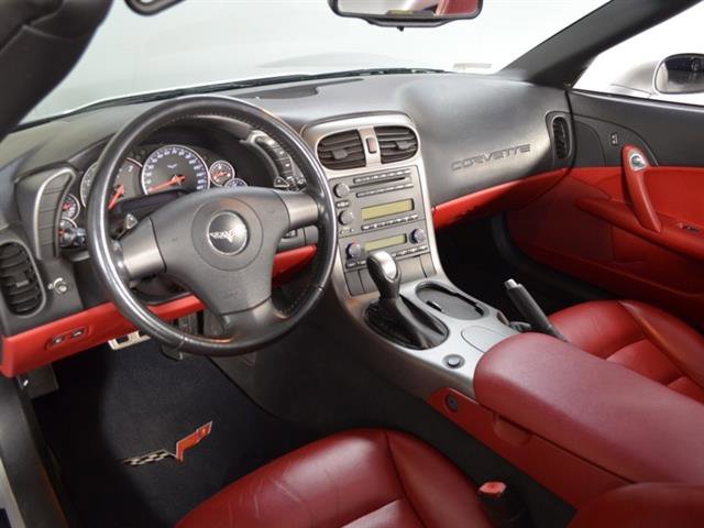Used 2006 Chevrolet Corvette Convertible image 11