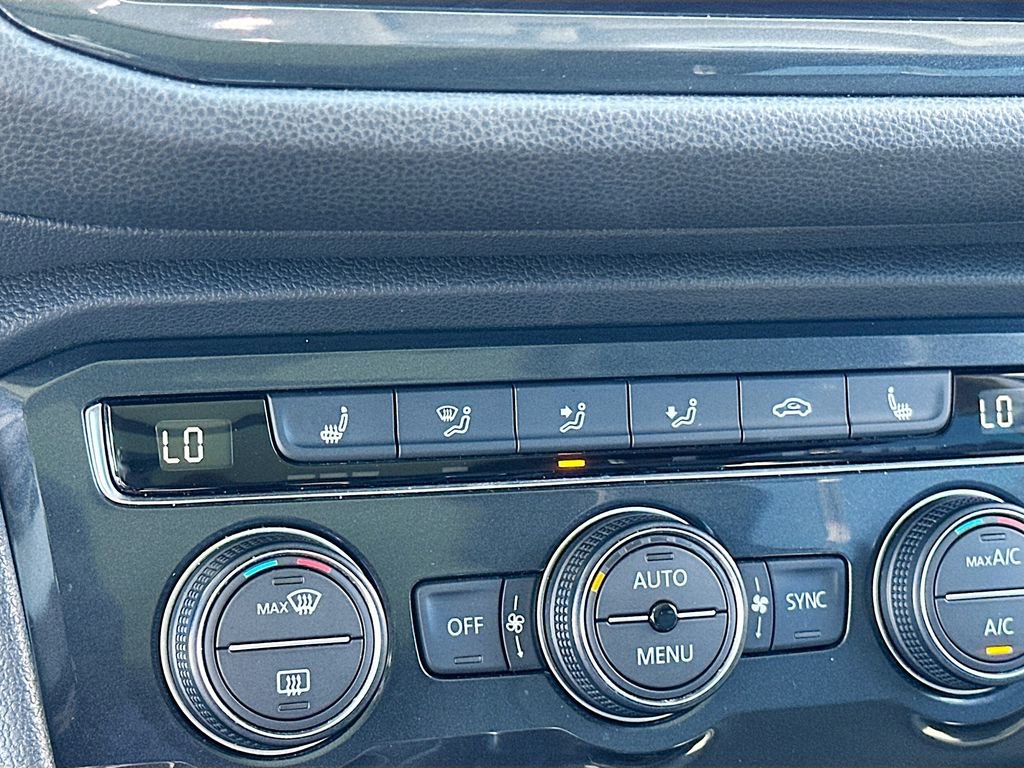 Used 2019 Volkswagen Tiguan SEL image 20