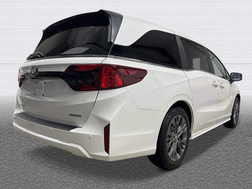 New 2026 Honda Odyssey Touring image 5