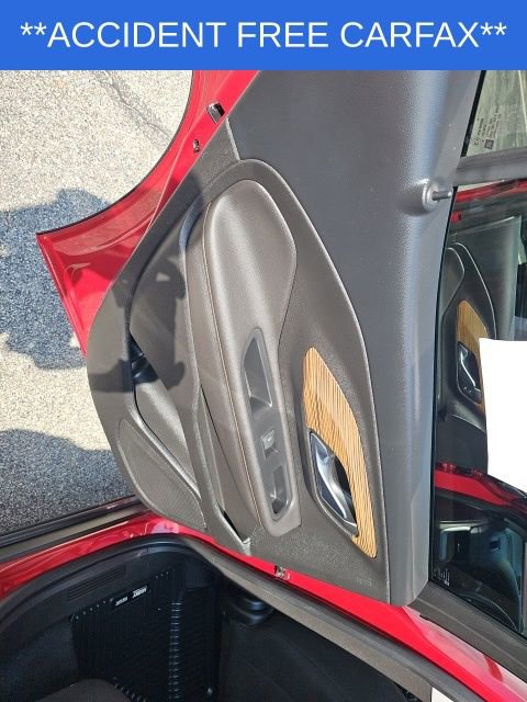 Used 2020 GMC Terrain SLE image 32