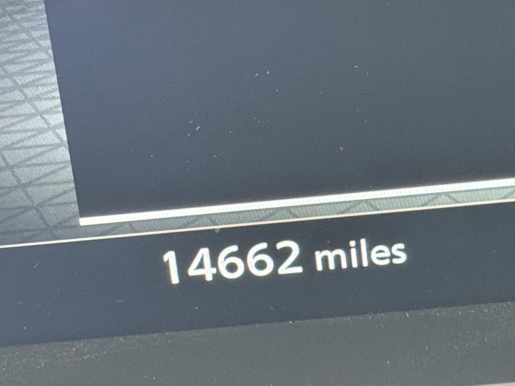 Used 2025 Nissan Pathfinder Platinum w/ Cargo Package FWD image 11