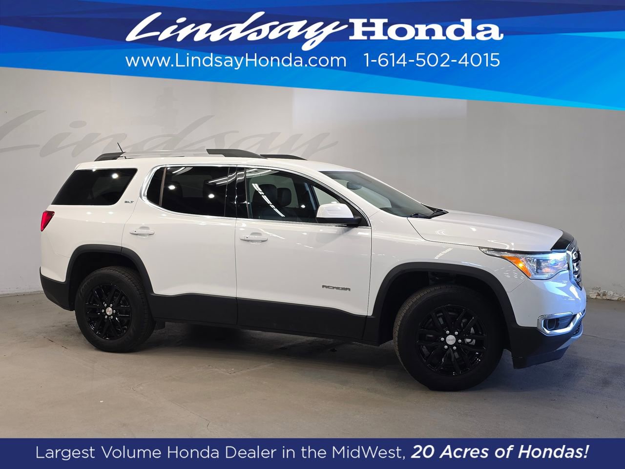 Used 2017 GMC Acadia SLT AWD/4WD image 3