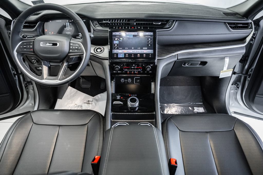 New 2025 Jeep Grand Cherokee Limited image 20