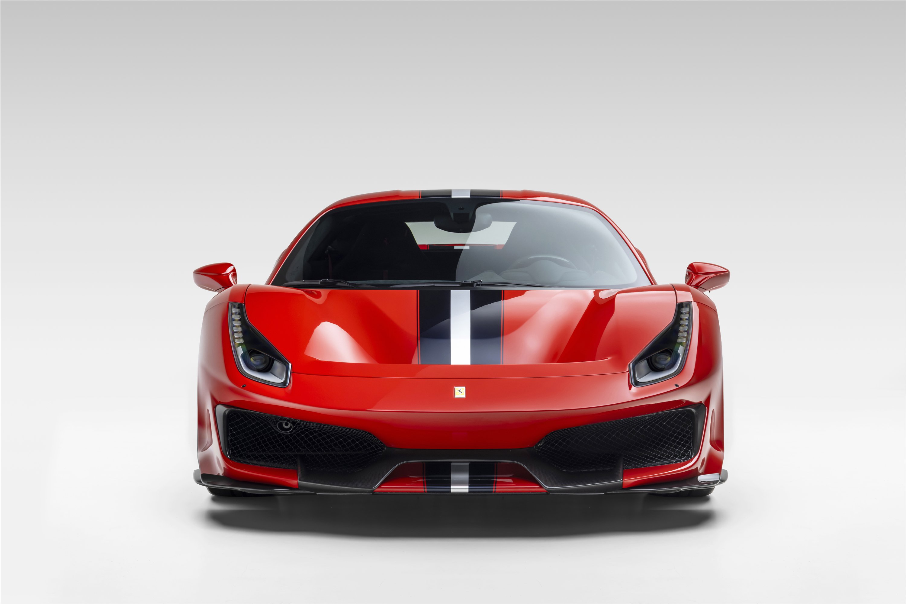 Certified 2020 Ferrari 488 Pista Coupe RWD image 3