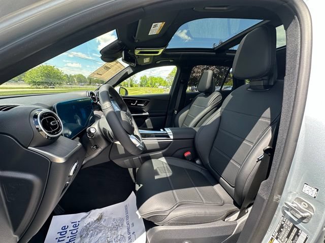 New 2026 Mercedes-Benz GLC 300 4MATIC image 14