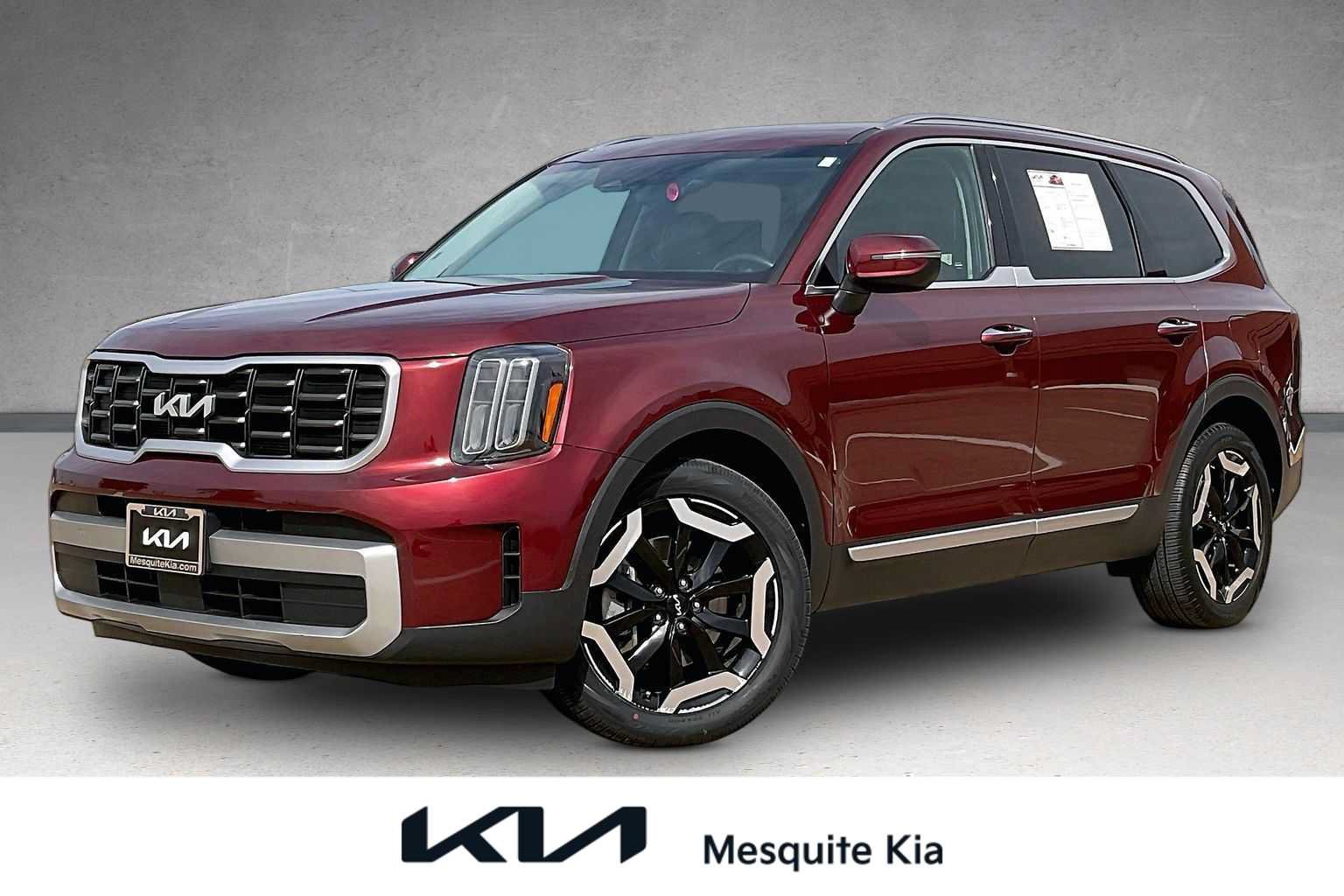 Certified 2023 Kia Telluride S w/ S Sunroof Package AWD/4WD image 1
