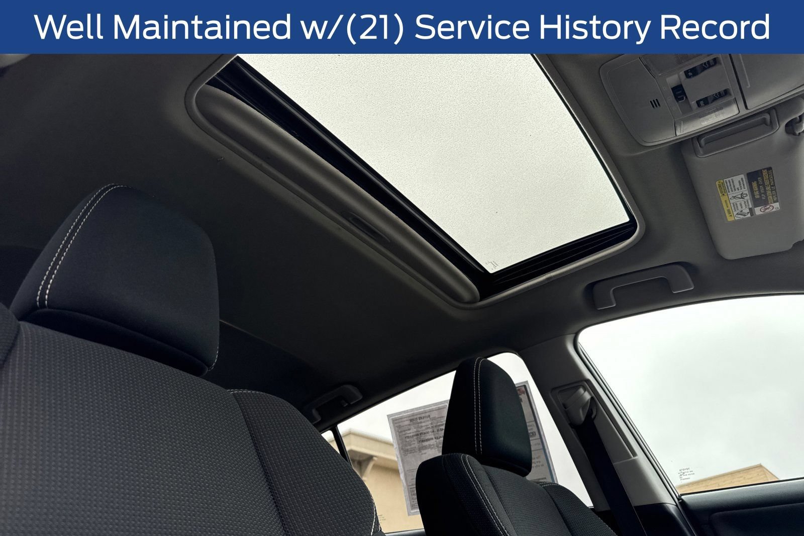 Used 2018 Toyota RAV4 XLE w/ Plus Extra Value Package FWD image 23