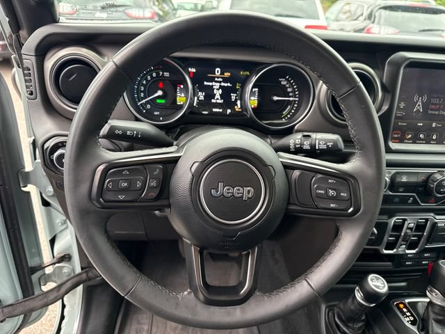 Used 2023 Jeep Wrangler Unlimited AWD/4WD image 18