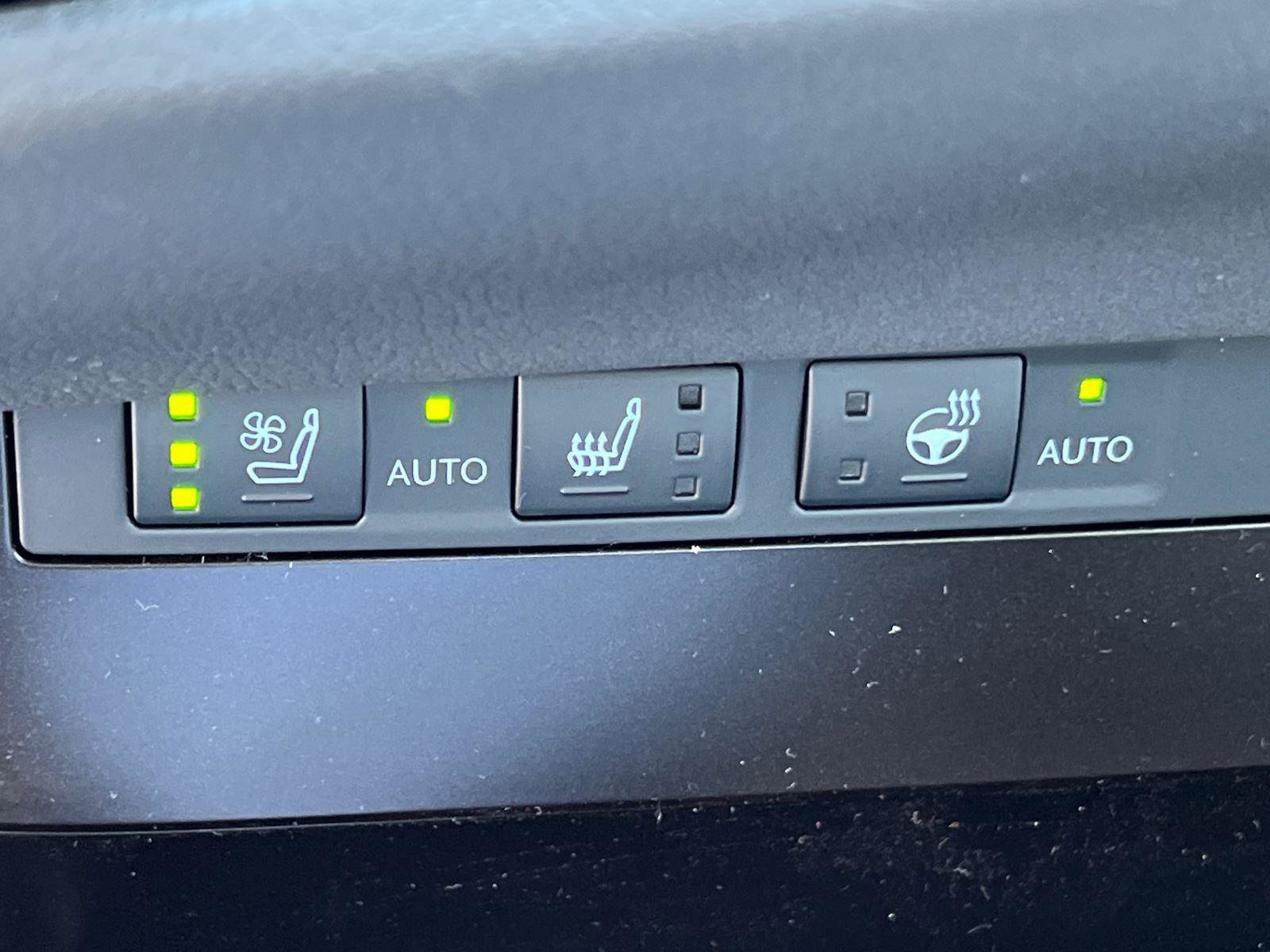 New 2025 Lexus ES 350 w/ Premium Package image 24