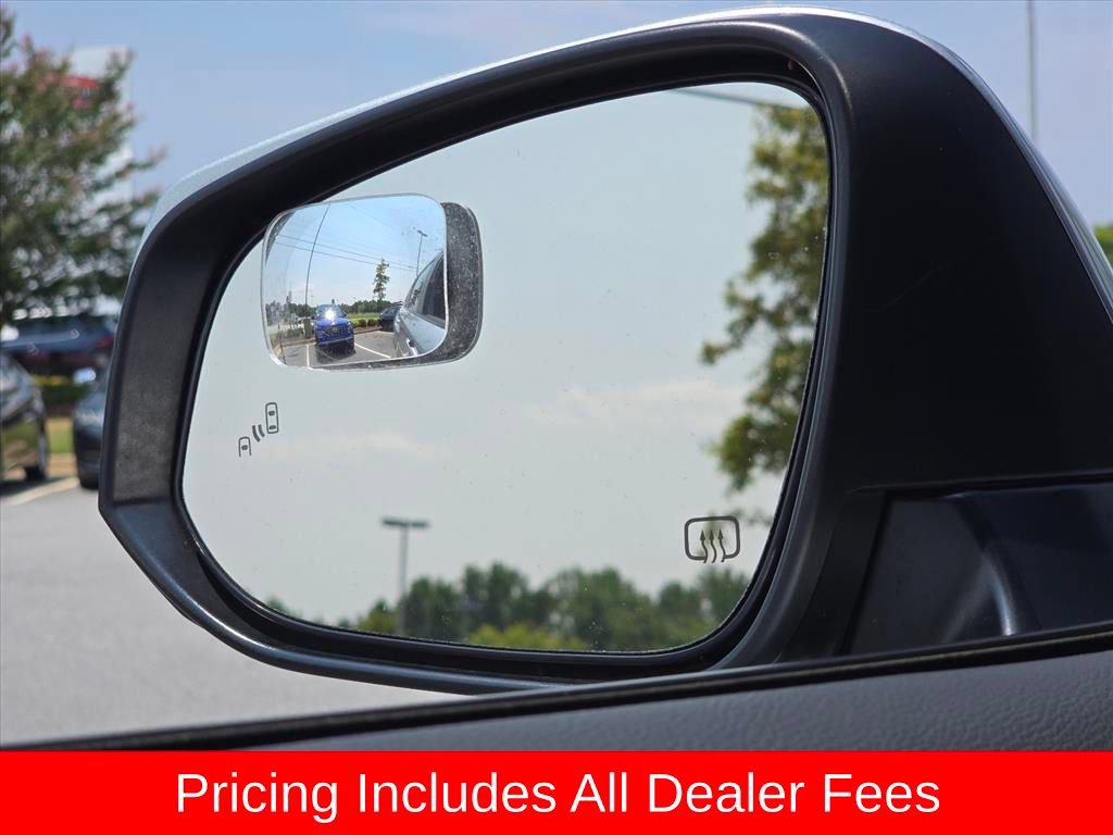 Used 2024 Toyota Corolla Cross XLE w/ Convenience Package AWD/4WD image 24