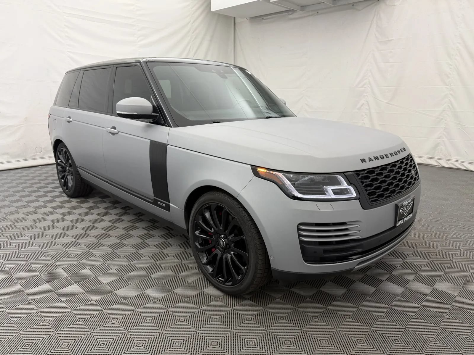 Used 2018 Land Rover Range Rover Long Wheelbase Autobiography AWD/4WD image 4