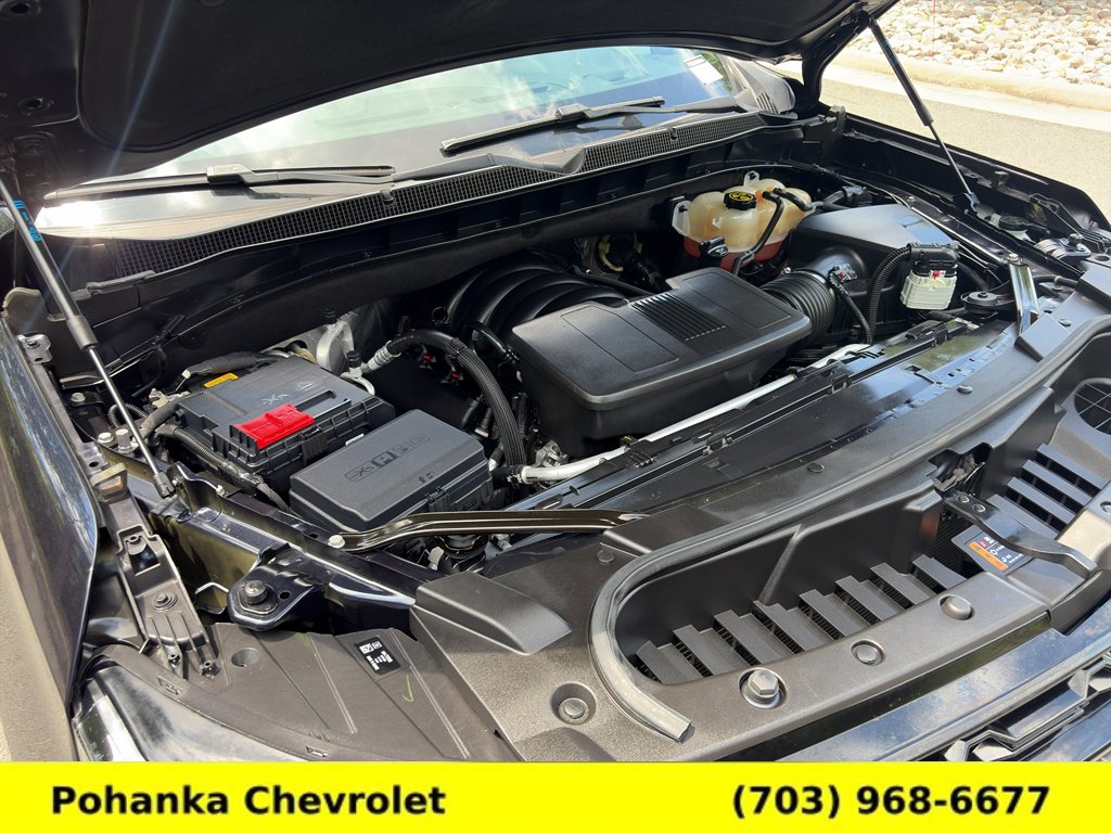 Used 2023 Chevrolet Tahoe LT w/ Luxury Package AWD/4WD image 32