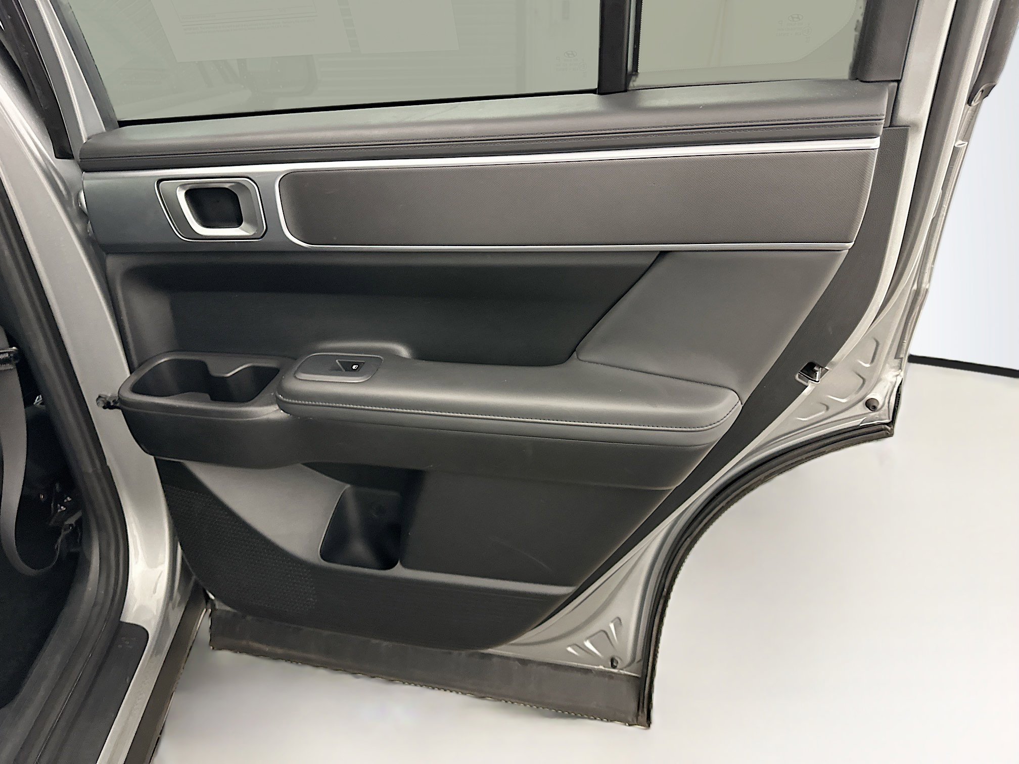 Used 2025 Hyundai Santa Fe SEL image 31